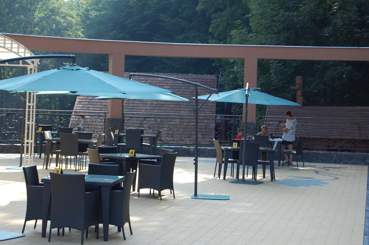 Zatyshok Svalyava Exterior foto